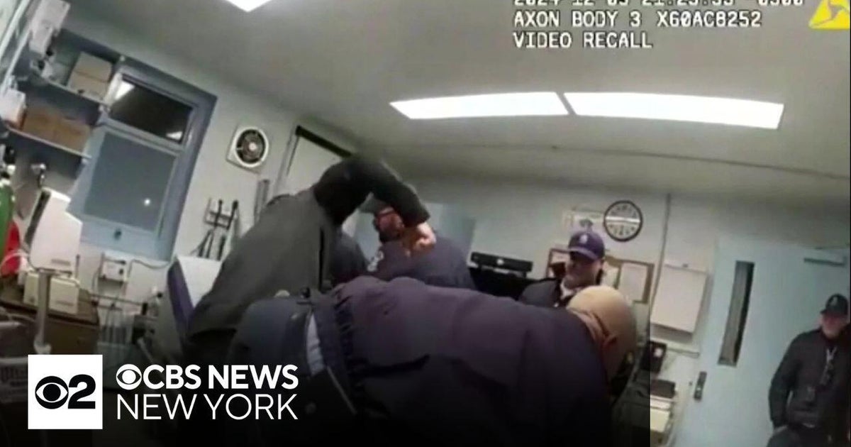 Former prison guard convicted in beating death of inmate Robert Brooks ...