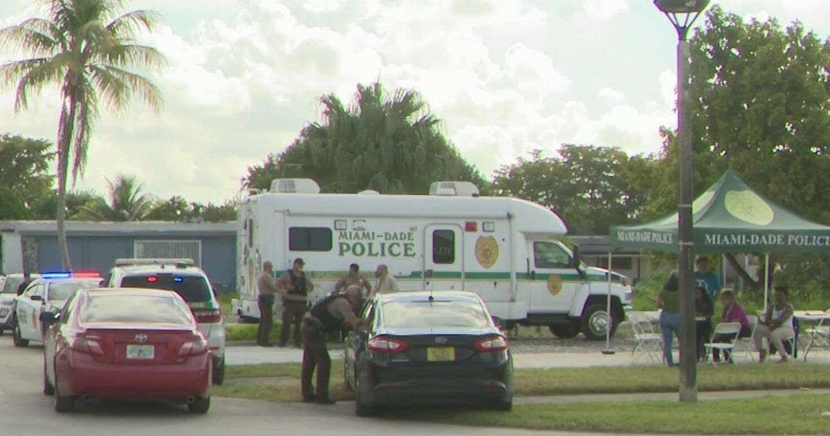 Residents packing up amid evictions at Sweetwater mobile home park Residents packing up amid evictions at Sweetwater mobile home park