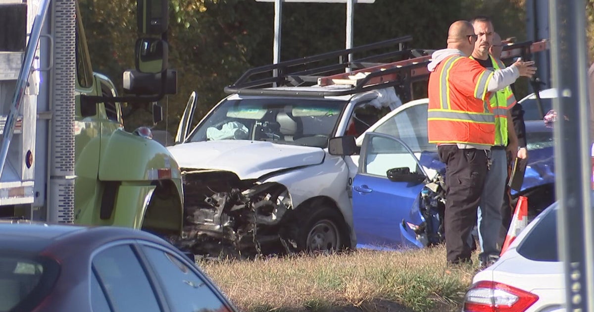 Woman killed in multi-vehicle crash on Route 38 in Mount Laurel, New Jersey, police say