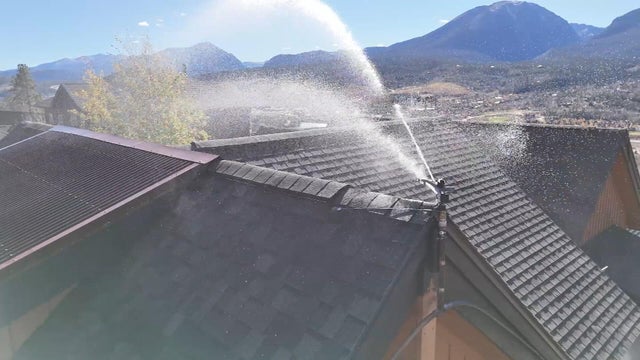sprinkler.jpg 