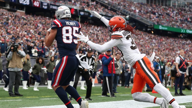 Cleveland Browns v New England Patriots 