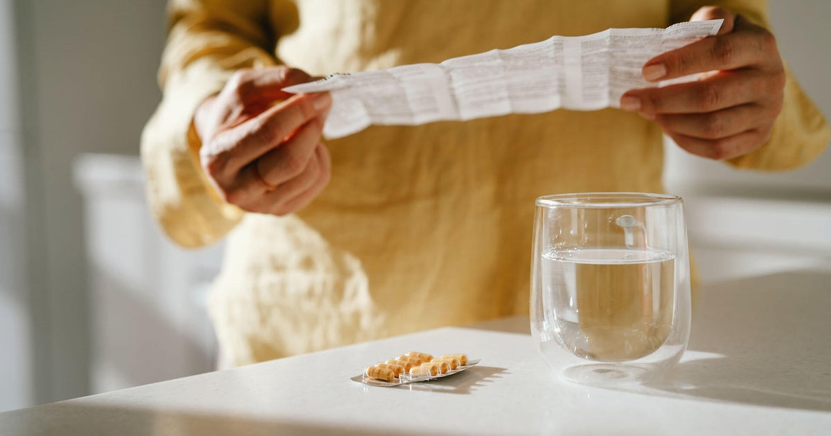 New study examines antidepressant effectiveness and side effects