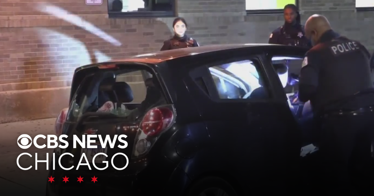 20-year-old woman shot in the face during argument on West Side - CBS ...