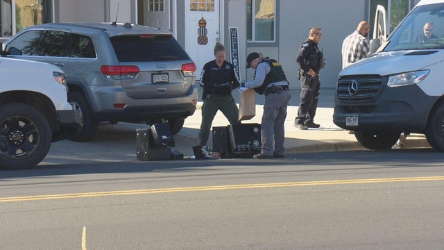 search-warrant-operation-10pkg-transfer-frame-2232.jpg 