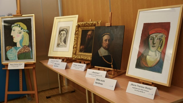 Bavarian police displays counterfeits of famous painters of Picasso, Rembrandt and Rubens in Munich 
