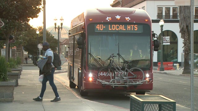 y-cr-charlie-stockton-transit-10pm-pkg.jpg 