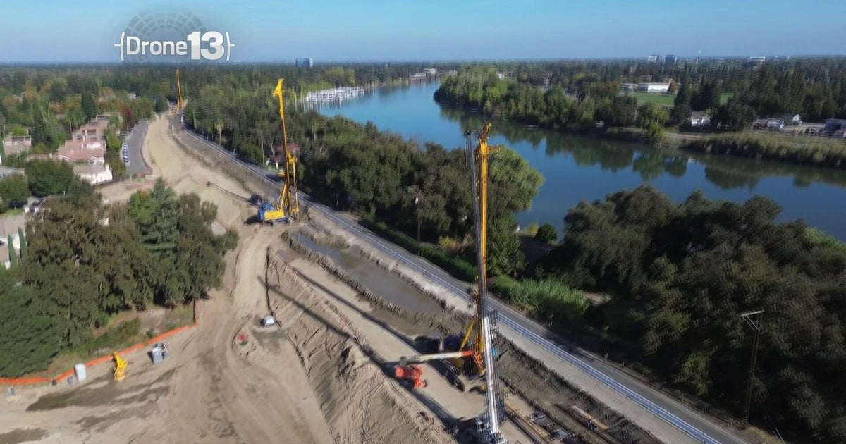 Delays in Sacramentos flood protection projects could trigger new building ban