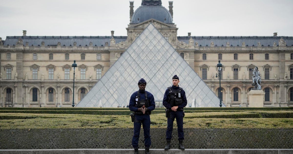 Louvre moves most precious jewels out of museum for safekeeping, French media says