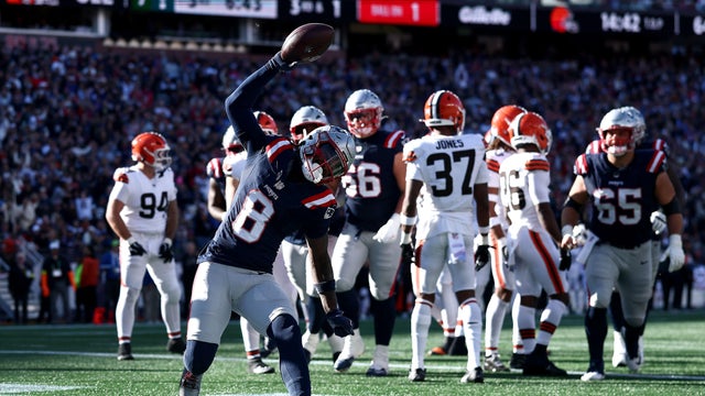 Cleveland Browns v New England Patriots