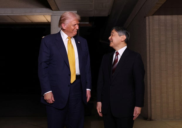 Trump predicts China trade deal finalized in days as his Asia tour continues in Japan Trump predicts China trade deal finalized in days as his Asia tour continues in Japan