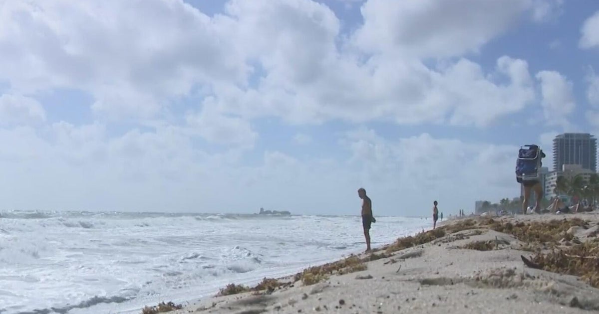 Hurricane Melissa brings rough waves to Florida coast