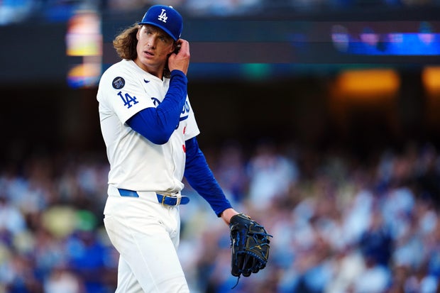 Championship Series - Milwaukee Brewers v Los Angeles Dodgers - Game 3