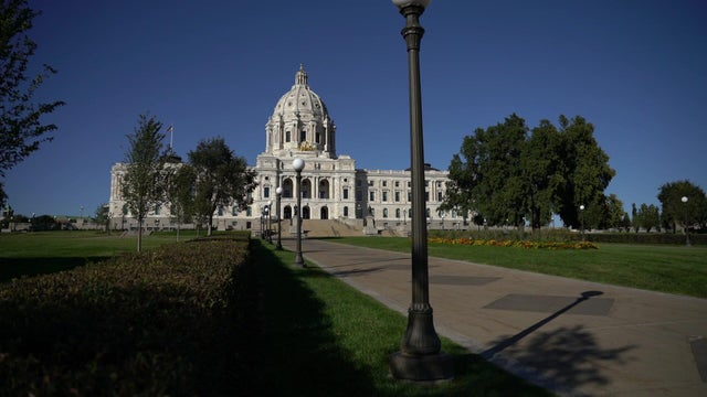 raw-fall-state-capitol-beauty-shots-save-lunemann.jpg