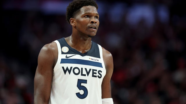 Minnesota Timberwolves v Portland Trail Blazers 