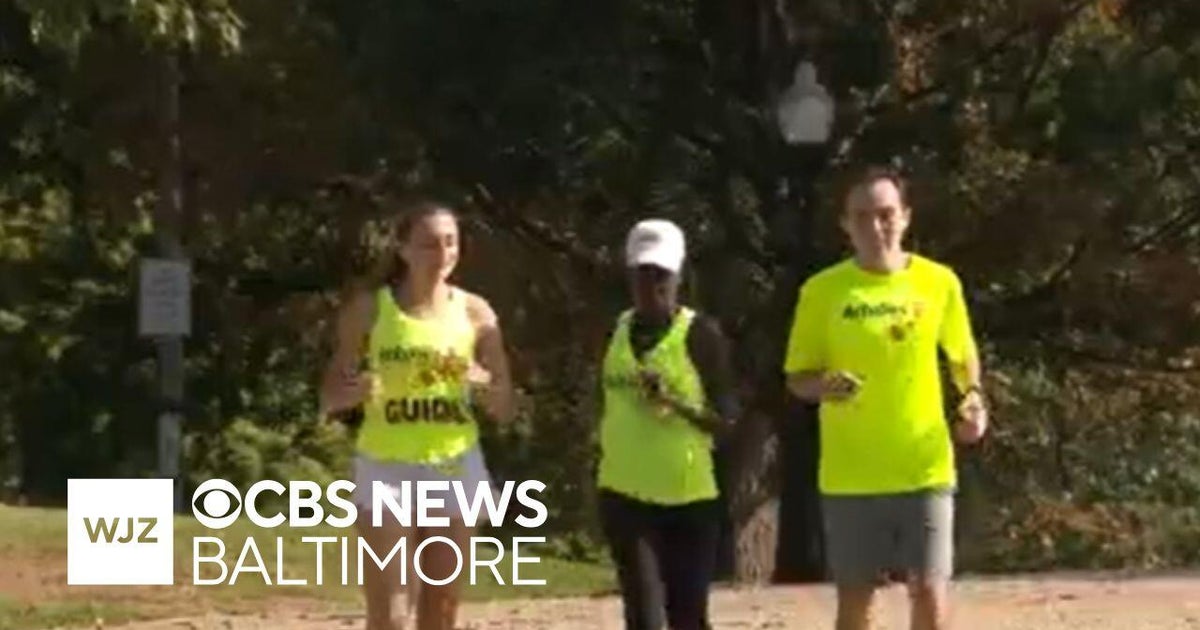 Baltimore runner who is blind finds strength in community