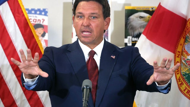 US-NEWS-FLA-TEXTBOOKS-LAWSUIT-OS