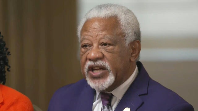 US-NEWS-ILL-POLICE-SHOOTING-1-TB 