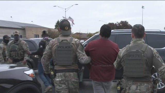ICE agents making arrest