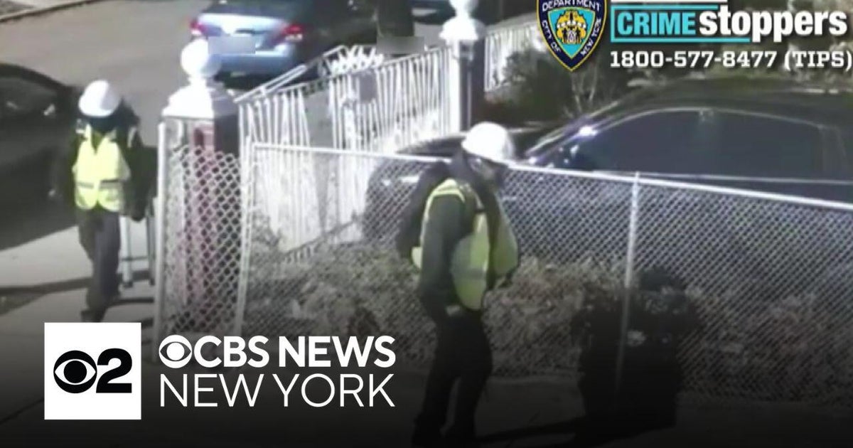 3 Sought In 3 2 Million Jewelry Heist In Queens Cbs New York