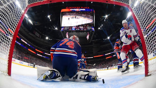 New York Rangers v Edmonton Oilers