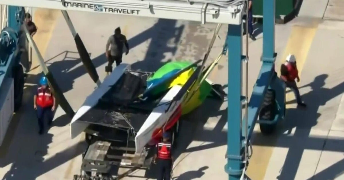 Attorney for barge company questions Coast Guard’s push for prosecution after deadly Miami Beach sailboat crash Attorney for barge company questions Coast Guard’s push for prosecution after deadly Miami Beach sailboat crash