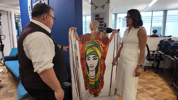 Craig Glenday and Cecilia Vega 