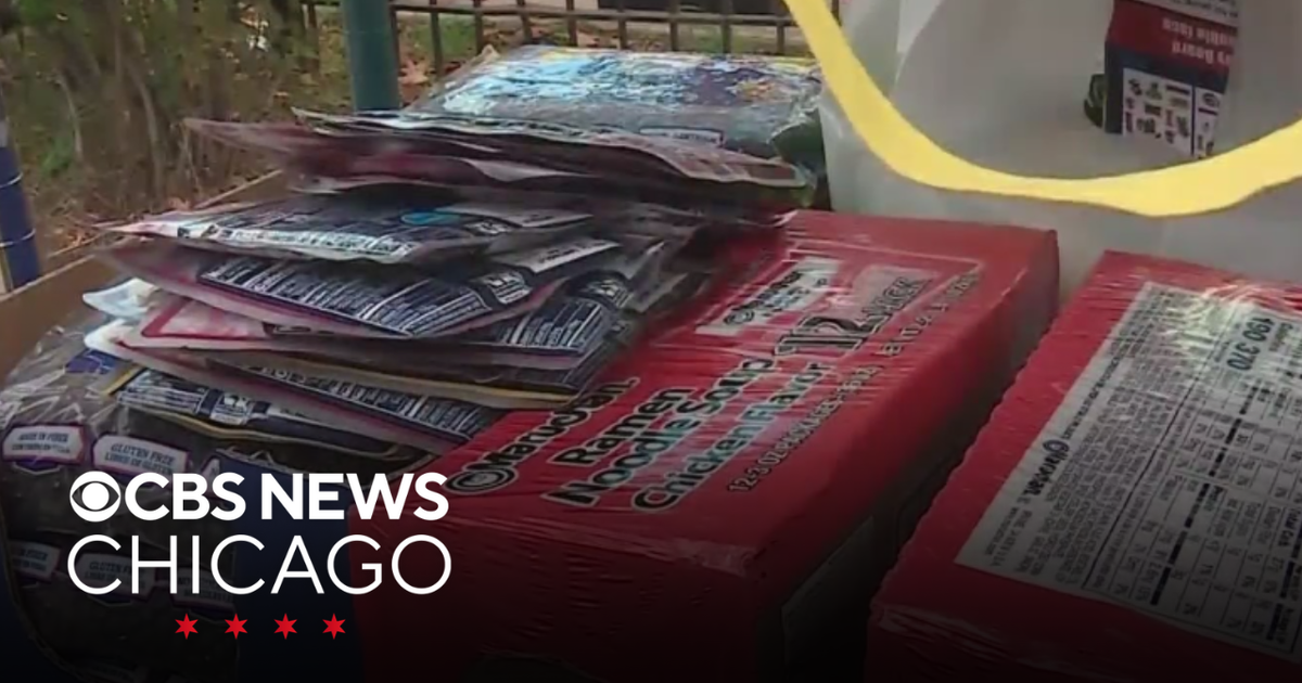 Chicago charities and businesses step in to help SNAP recipients