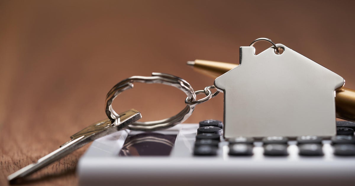 What are the monthly payments on a $700,000 mortgage after the October Fed rate cut?