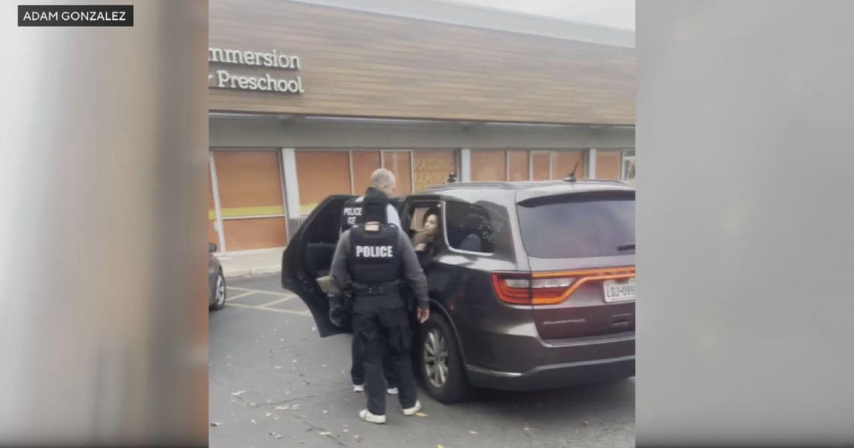 ICE detains teacher at Chicago daycare, preschool in North Center