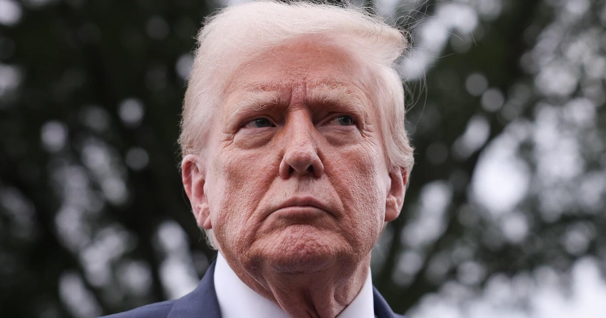 How is Trump's strategy changing as government shutdown threatens flights?