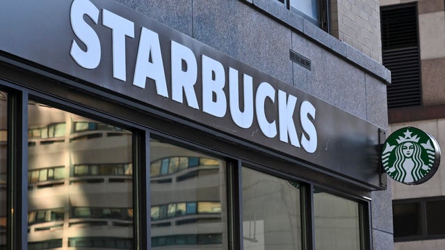 US-STARTBUCKS-ECONOMY 