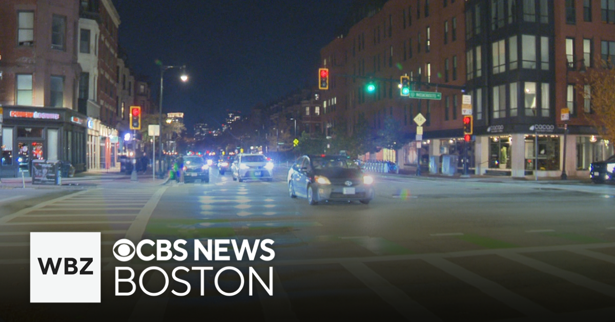 Man arrested in alleged carjacking in Boston - CBS Boston