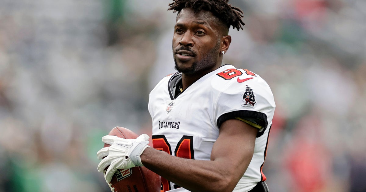 Antonio Brown waives extradition on attempted murder charge