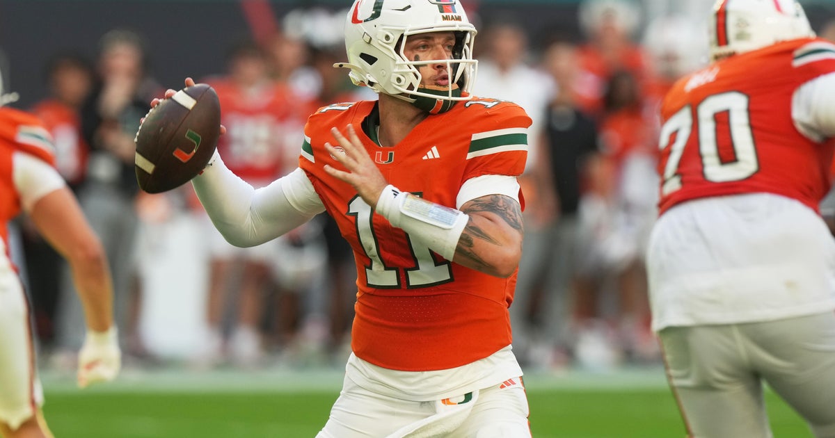 Carson Beck catches TD pass, tops 10,000-yard milestone as No. 18 Miami Hurricanes roll past Syracuse Orange 38-10