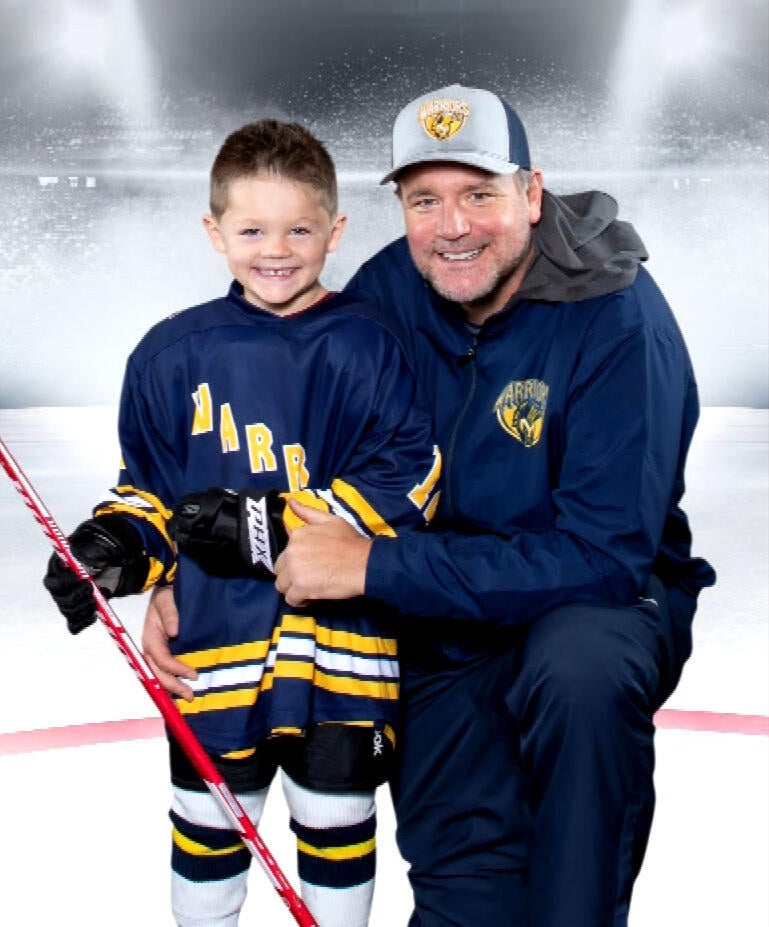 Third grade hockey player raises money in Colorado to get veterans ...