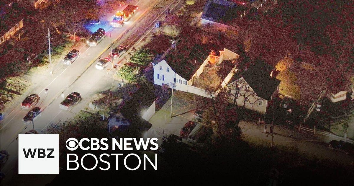 Rockland police search for gunman after man killed in shooting - CBS Boston
