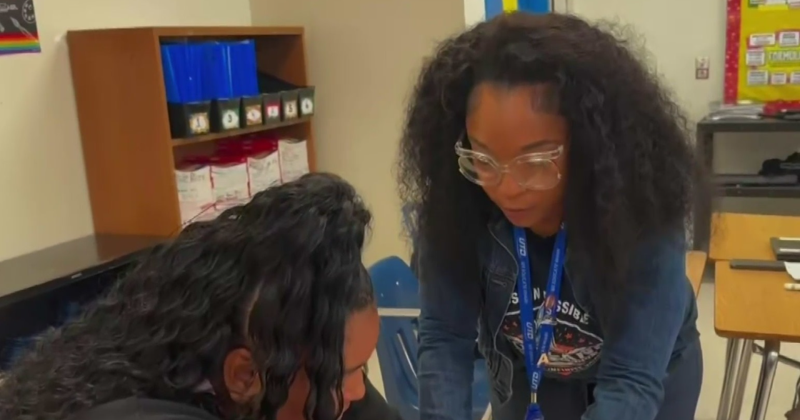 Navy veteran Chastaine Starke brings discipline and heart to Miami middle school classroom