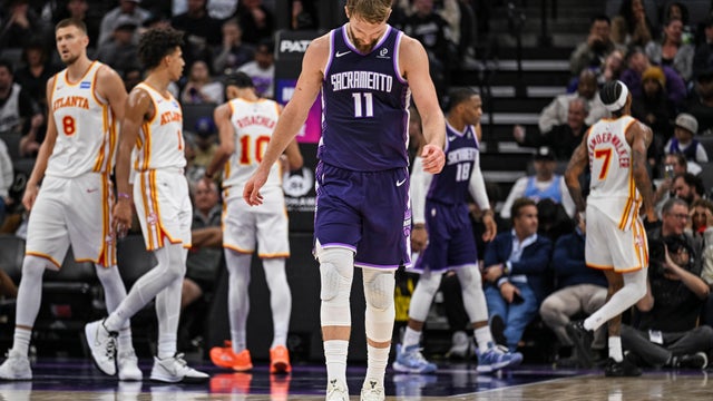 Hawks Kings Basketball 