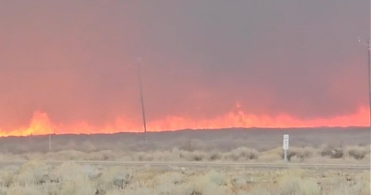 Eye Opener: California wildfire forces evacuations as storm threatens mudslides