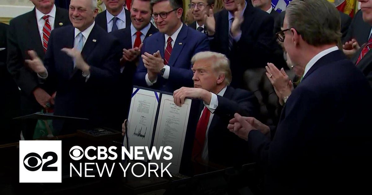 Some uncertainty remains as government shutdown ends - CBS New York