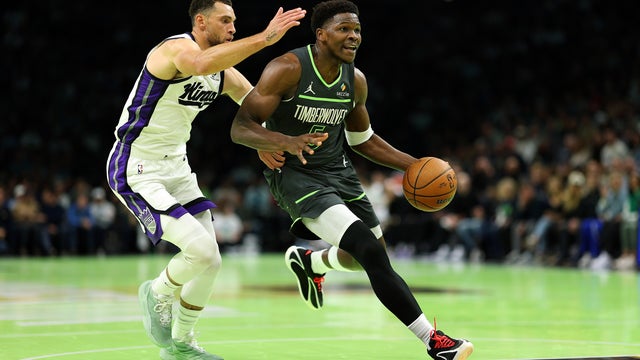 Sacramento Kings v Minnesota TImberwolves 