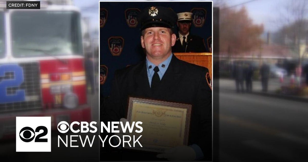 Loved ones gather at wake for FDNY firefighter killed in line of duty
