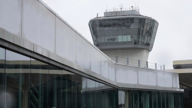 Newark Airport Flight Delays 