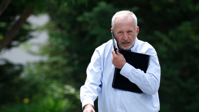 Former Treasury Secretary Larry Summers 