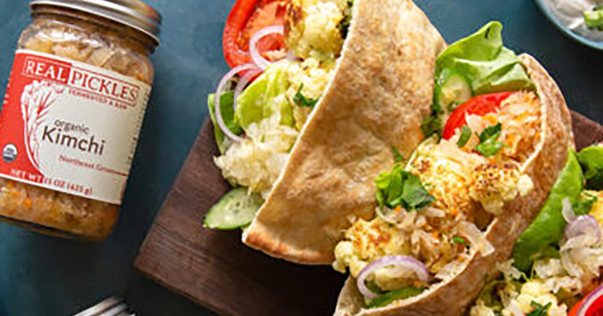 Recipe: Falafel-Inspired Cauliflower Pita Sandwiches
