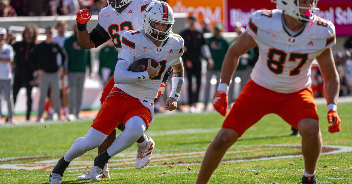 Carson Beck’s 4 TD passes carry No. 14 Miami Hurricanes past Virginia Tech Hokies, 34-17