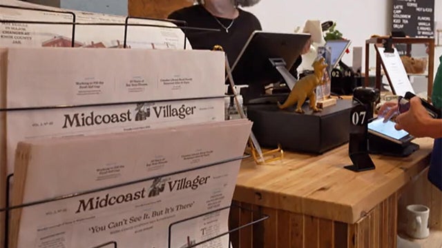 midcoast-villager-at-village-cafe-1280.jpg 
