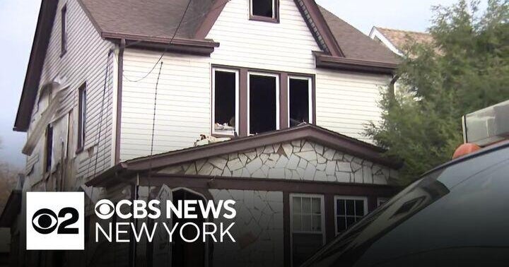 95-year-old woman dead, child critical following house fire in Queens