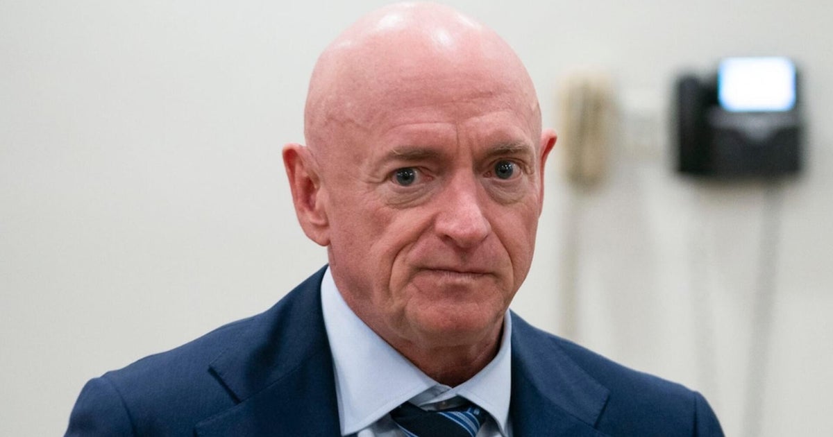 Sen. Kelly responds to Pentagon investigation over video urging military to defy illegal orders