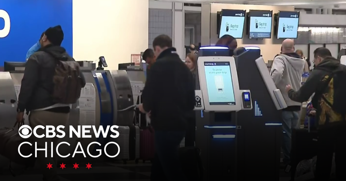 Millions flying in and out of Chicago - CBS Chicago